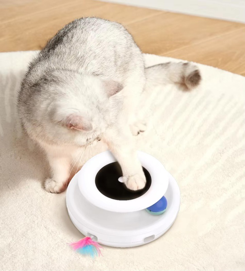 Smart Interactive Cat Toy - Automatic Feather Ball | Billu Pet Boutique